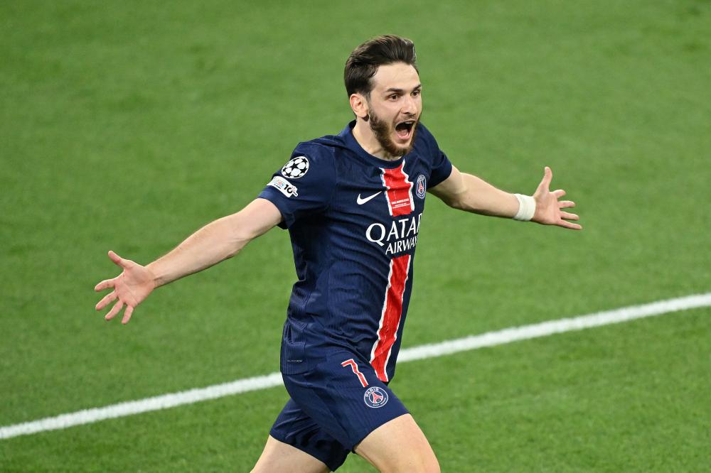 D站米兰哥第11集：前场逼抢的形同虚设和缺少核心的无可奈何